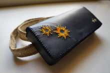 Load image into Gallery viewer, Sunflower Waist Bag
